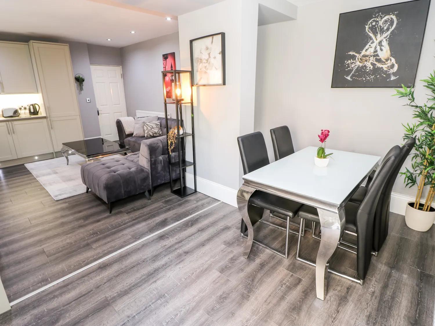 ويكفيلد St John'S North Hotel Apartments المظهر الخارجي الصورة